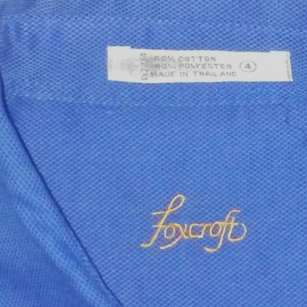 FOXCROFT medium blue pinpoint blouse size 4